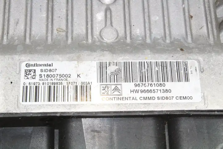 Citroen C5 (2008 - 2017) 9676761080 Блок управления двигателем (ЭБУ) — фото 4
