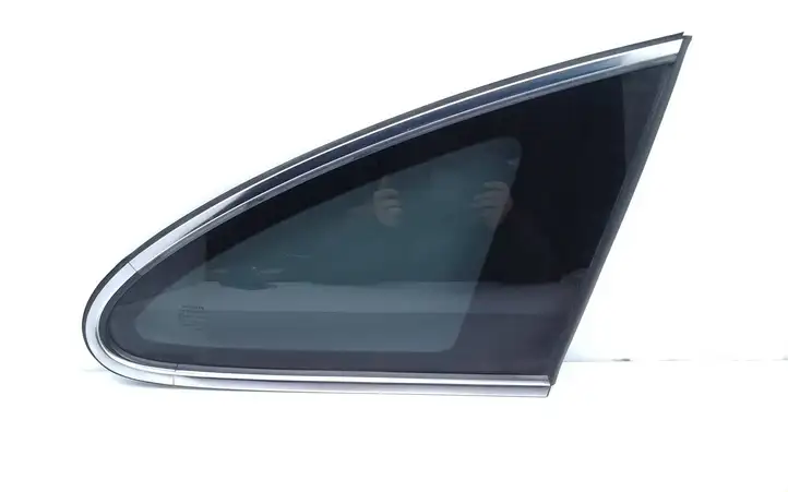 Honda CR-V (2006 - 2009) 43R006723 Заднее боковое стекло — фото 1