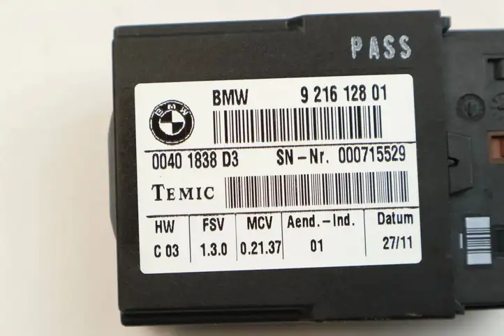 BMW 3 E92 E93 (2005 - 2014) 9165380 Регулятор высоты ремня безопасности — фото 4