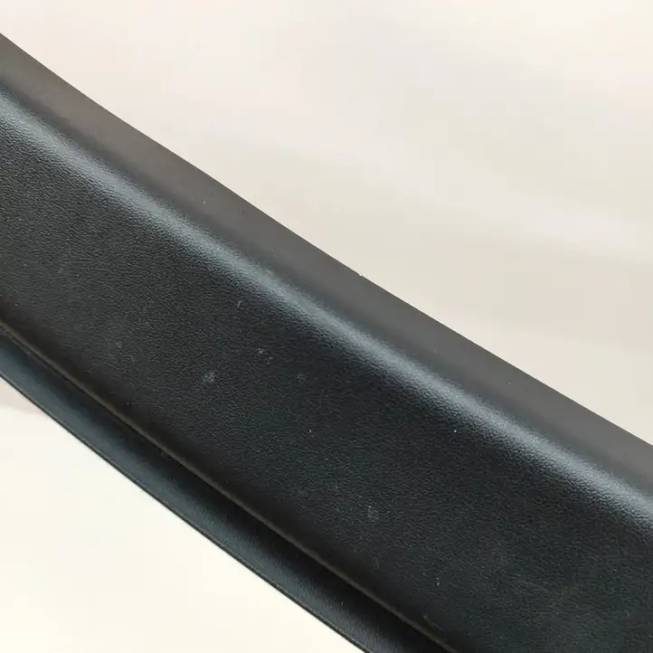 Tesla Model Y (2019 - 2024) 149463100C Отделка порога багажника — фото 6