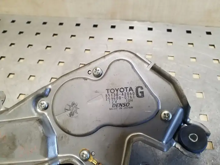 Toyota RAV 4 (XA30) (2006 - 2016) 8513042060 Двигатель стеклоочистителя заднего стекла — фото 2