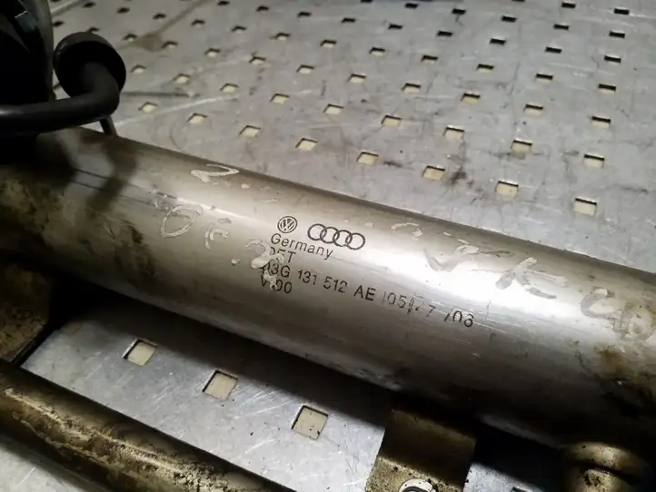 Audi A3/S3 8P (2004 - 2008) 03G131512AE Охладитель клапана EGR — фото 2