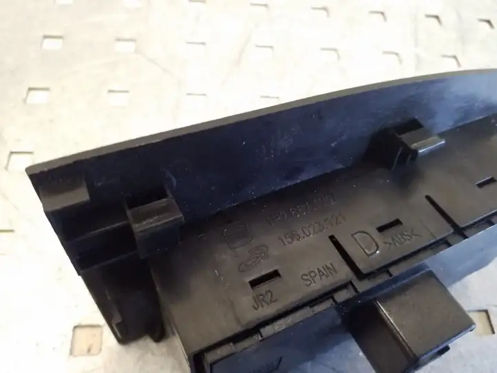 Seat Leon (1P) (2005 - 2012) 1P2867172A Блок кнопок стеклоподъемников — фото 2