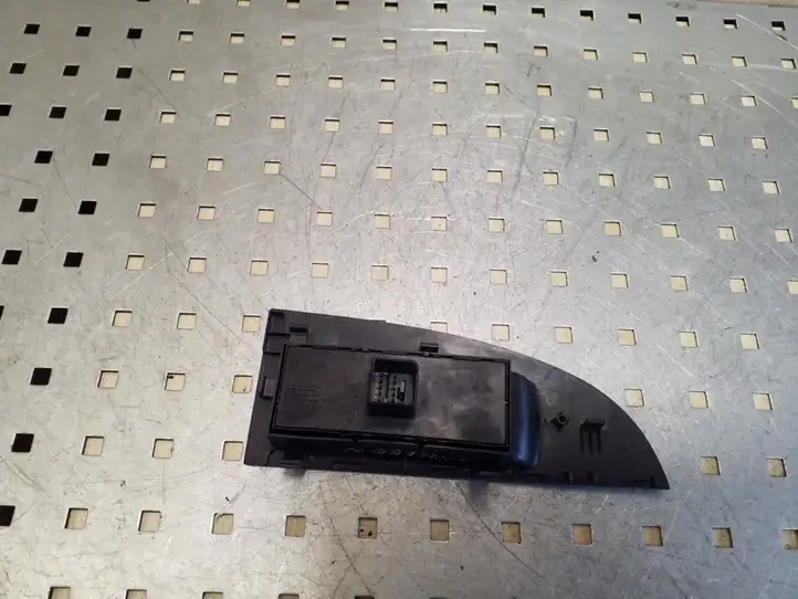 Seat Leon (1P) (2005 - 2012) 1P2867172A Блок кнопок стеклоподъемников — фото 3