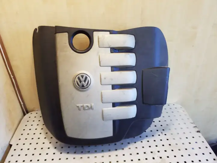 Volkswagen Touareg I (2002 - 2010) 070103927 Крышка двигателя декоративная — фото 1