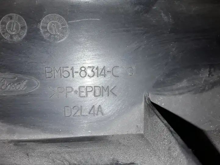 Ford Focus (2011 - 2015) BM518314C Дефлектор воздуха — фото 3