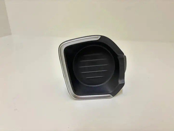 BMW 1 F20 F21 (2011 - 2019) 9257208 Пепельница — фото 4