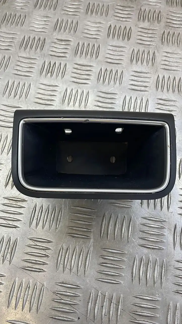 Audi Q5 SQ5 (2008 - 2012) 8K0863300B Ящик центральной консоли — фото 3
