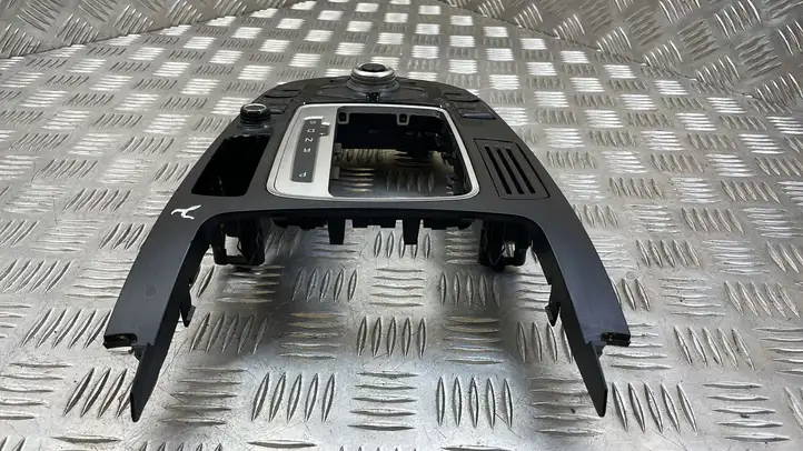 Audi Q5 SQ5 (2008 - 2012) 8T0919609F Контроллер мультимедийной системы — фото 8