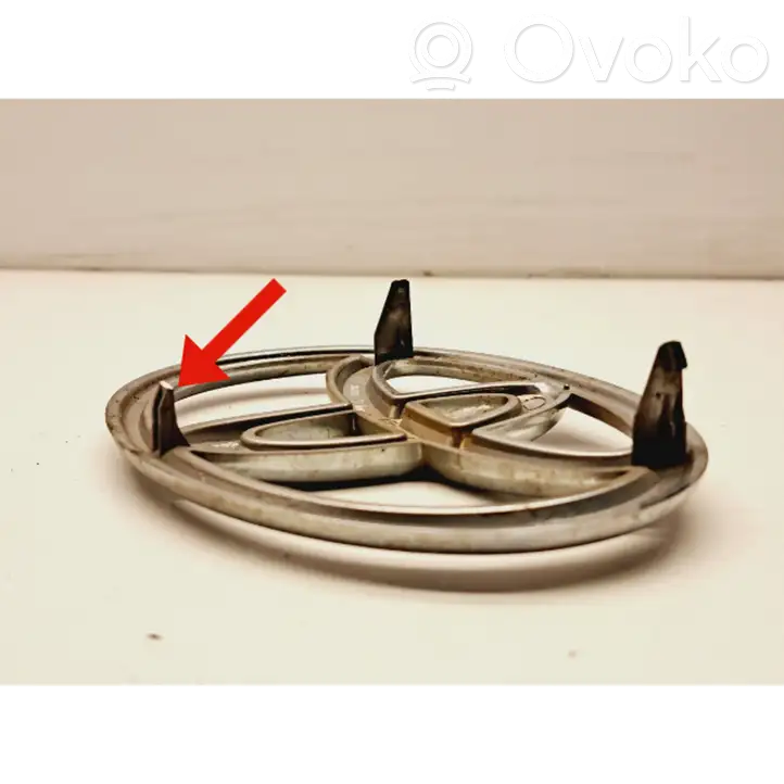 Toyota Corolla Verso AR10 (2004 - 2009) 753110F010 Эмблема автомобиля — фото 2