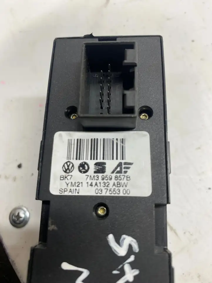Volkswagen Sharan (2003 - 2010) 7M3959857B Блок кнопок стеклоподъемников — фото 4