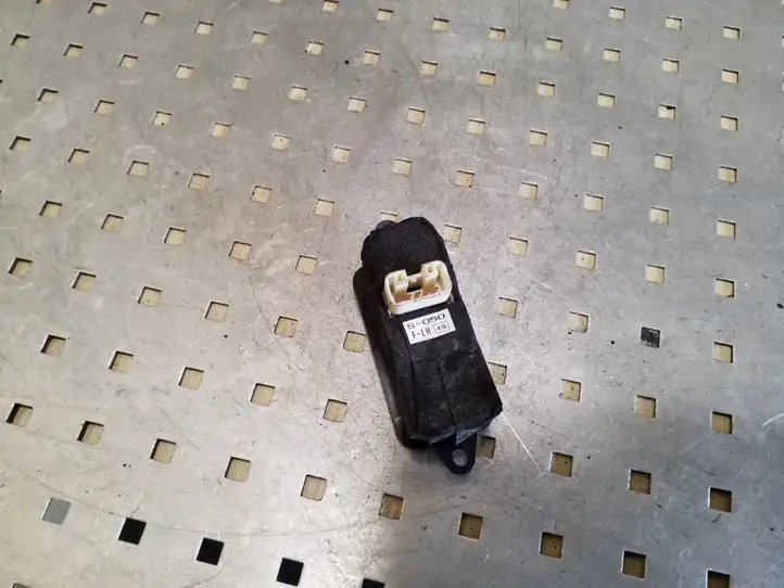 Subaru Outback (2003 - 2007) 94266AG030 Кнопка стеклоподъемников — фото 3