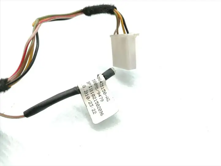 Opel Astra J (2009 - 2012) 306435150-AG Прочая электропроводка — фото 3