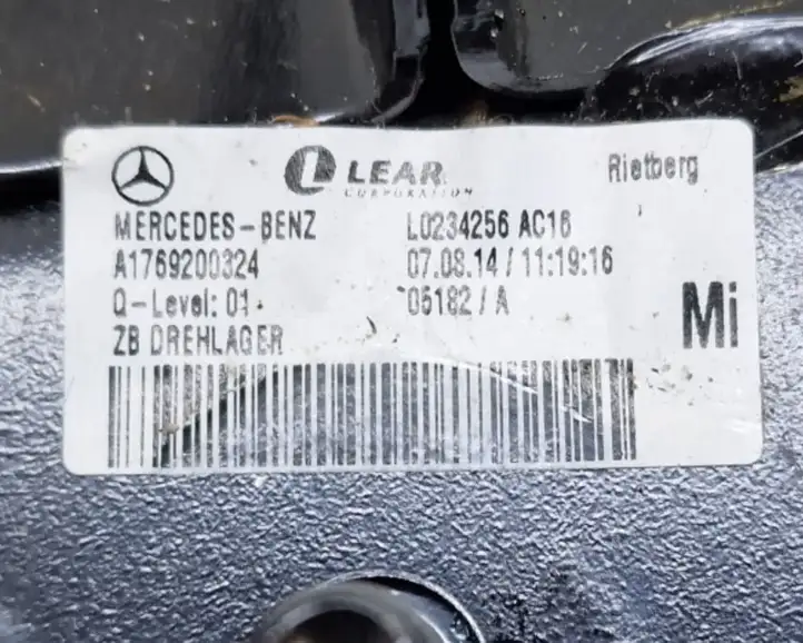 Mercedes-Benz GLA W156 (2013 - 2017) A1769200124 Кронштейн ISOFIX — фото 5