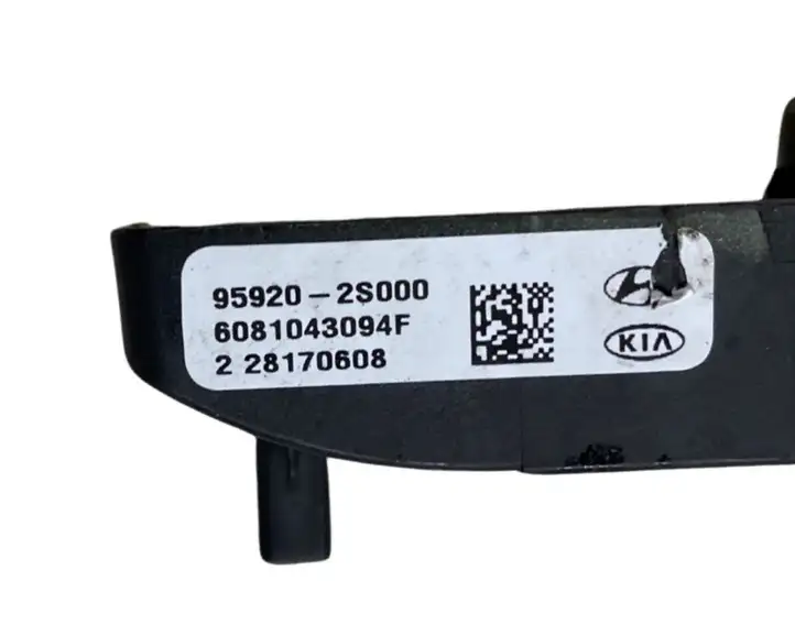 Hyundai ix35 (2009 - 2013) 959202S000 Датчик удара SRS — фото 4