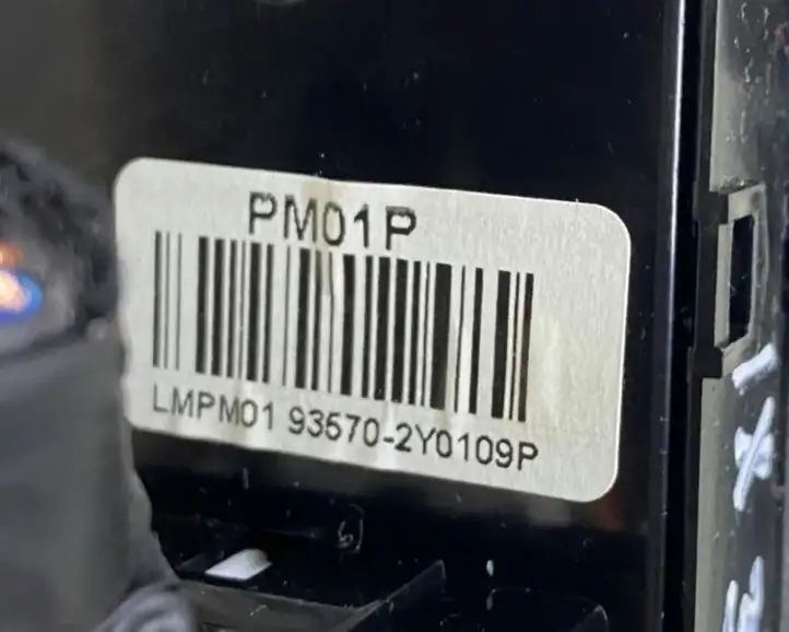 Hyundai ix35 (2009 - 2013) 3834901310 Кнопка стеклоподъемников — фото 5