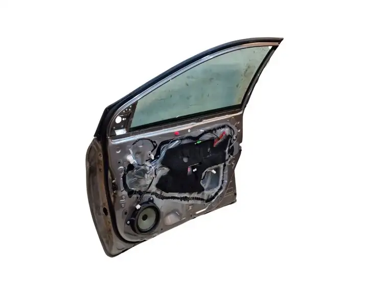 Toyota Auris E180 (2012 - 2018) Дверь — фото 10