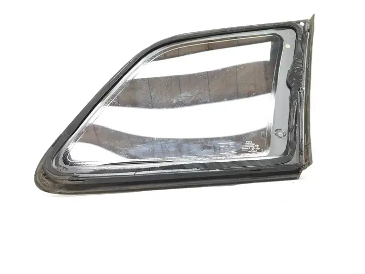 Audi A3/S3 8P (2008 - 2013) 8p4845299B Заднее боковое стекло — фото 2