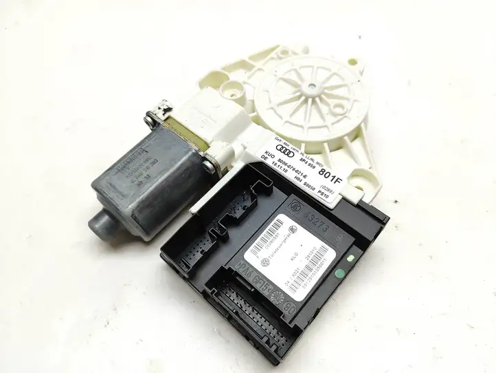 Audi A3/S3 8P (2008 - 2013) 8P4959801F Стеклоподъемник задней двери — фото 1