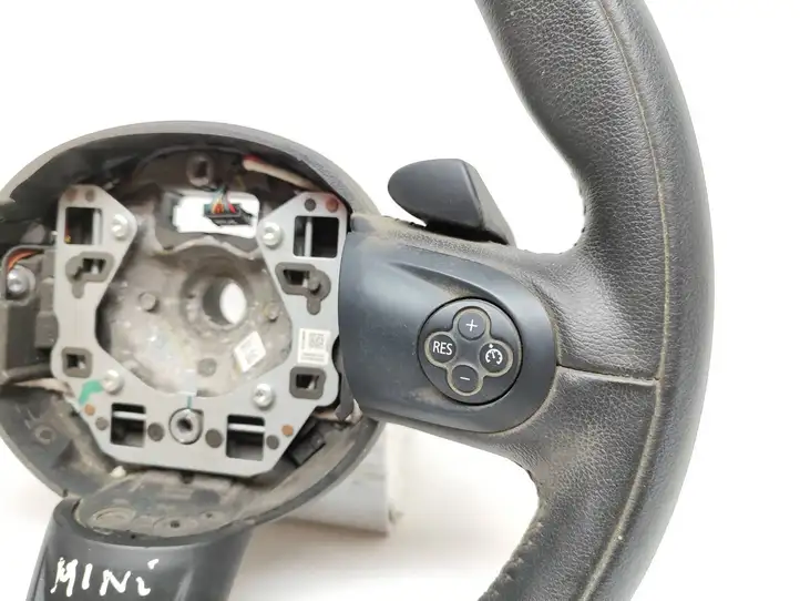 Mini Cooper Countryman R60 (2010 - 2016) Руль — фото 3