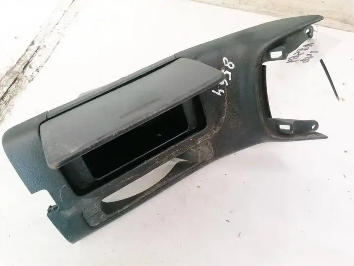 Toyota Avensis T250 (2003 - 2006) 5880505030 Вещевой ящик — фото 1