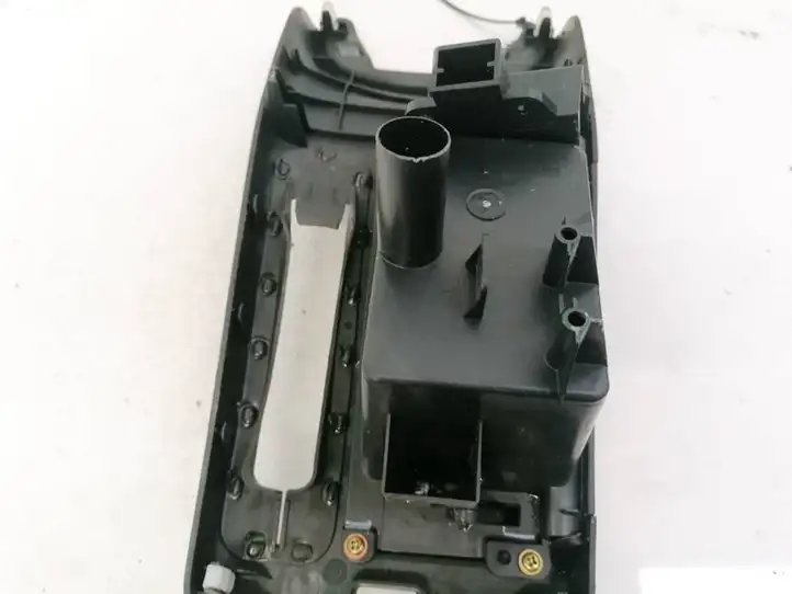 Toyota Avensis T250 (2003 - 2006) 5880505030 Вещевой ящик — фото 3