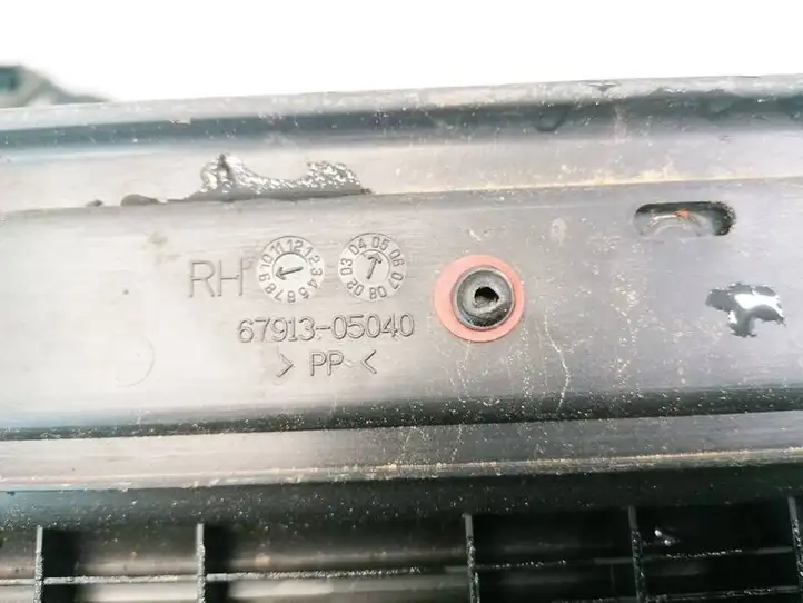 Toyota Avensis T250 (2003 - 2006) 6791305040 Внутренняя отделка переднего порога — фото 3