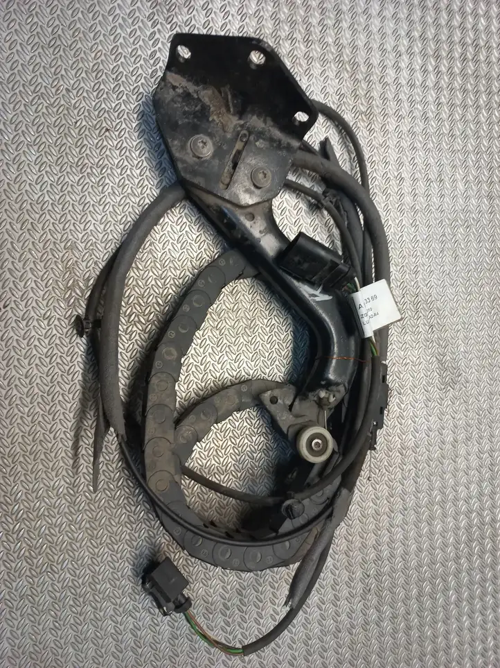 Volkswagen Crafter (2006 - 2016) A9068203369 Проводка раздвижной двери — фото 1