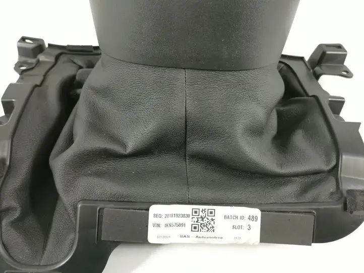 Dodge Ram   6DZ79TX7AA Отделка рулевой колонки