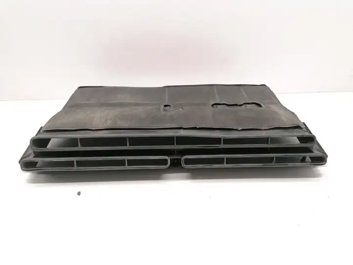 Tesla Model S (2016 - 2021) 1079168-00-B Корпус воздушного фильтра — фото 3