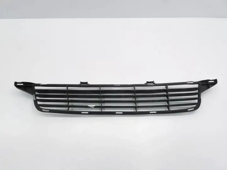 Toyota Avensis T270 (2009 - 2012) 5311205080 Нижняя решетка переднего бампера — фото 6