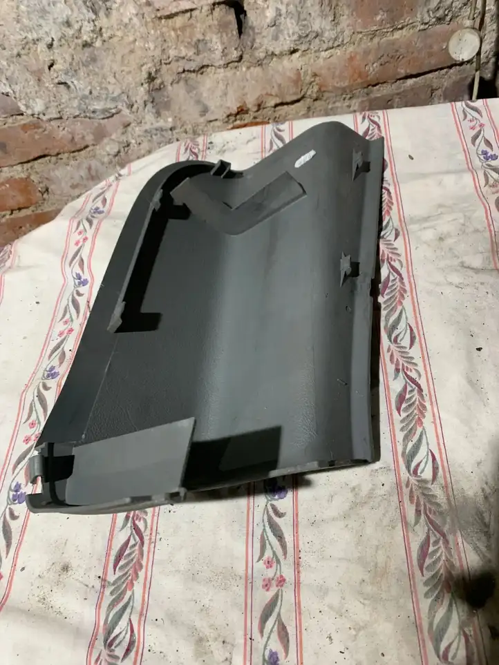 Renault Scenic I (1996 - 2003) 7700836251A Прочая отделка багажника — фото 2
