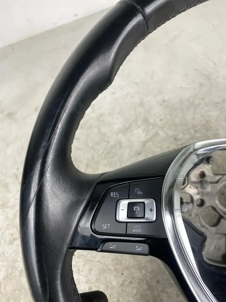 Volkswagen Golf VII (2013 - 2019) 5G0959442K Кнопки на рулевом колесе — фото 5
