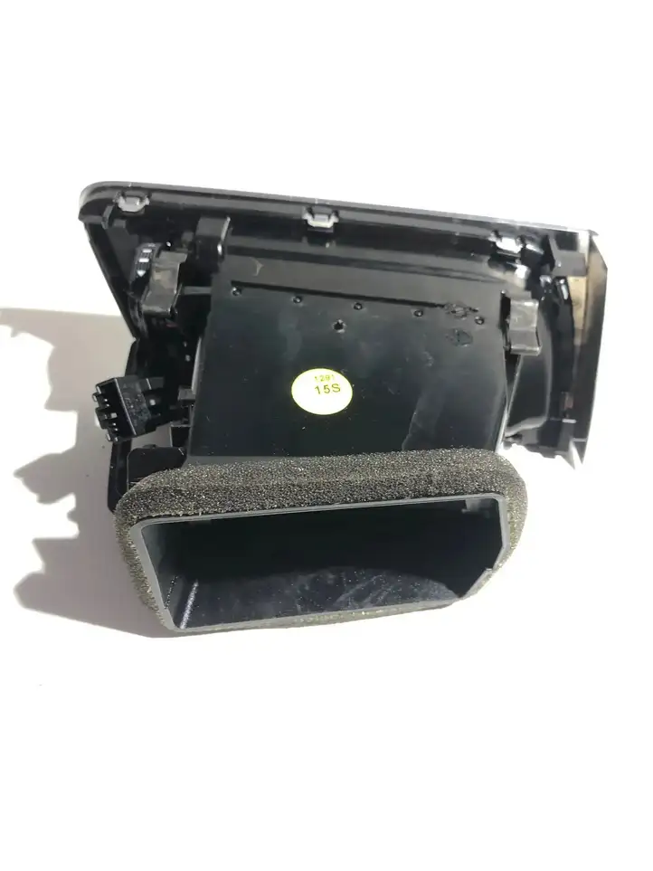 Audi A7 S7 4G (2010 - 2014) 4G8820902 Боковой воздушный дефлектор — фото 2