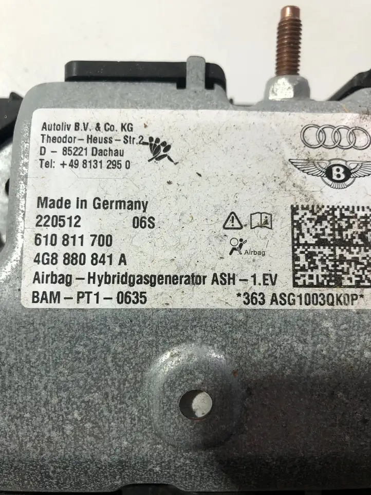 Audi A7 S7 4G (2010 - 2014) 4G8880841A Коленная подушка безопасности — фото 3
