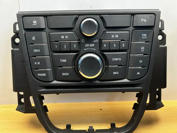 Opel Meriva B (2014 - 2018) 84046056 Магнитола / мультимедийная система — фото 7