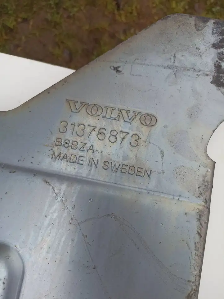 Volvo XC90 (2014 - 2019) 31376873 Другая часть кузова — фото 4
