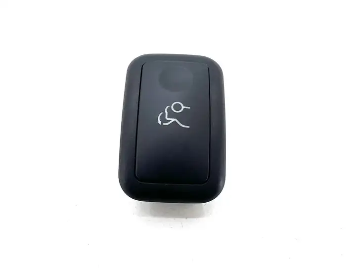 Mercedes-Benz C W204 (2007 - 2014) A2048707051 Кнопка закрытия крышки багажника — фото 6