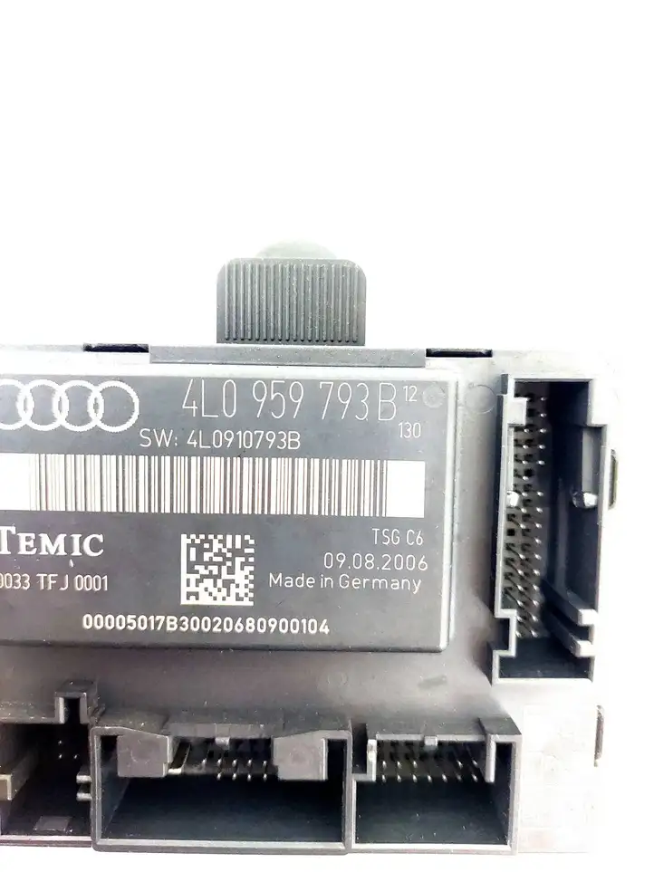 Audi Q7 4L (2005 - 2009) 4L0959793B Блок управления дверью — фото 5