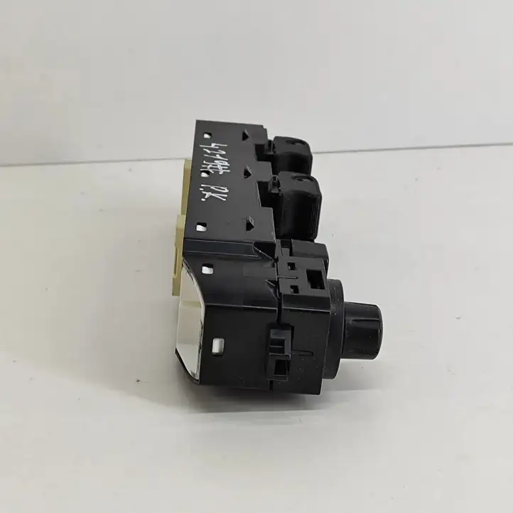 Mazda CX-5 (2011 - 2015) 5AB003EB08 Кнопка стеклоподъемников — фото 4