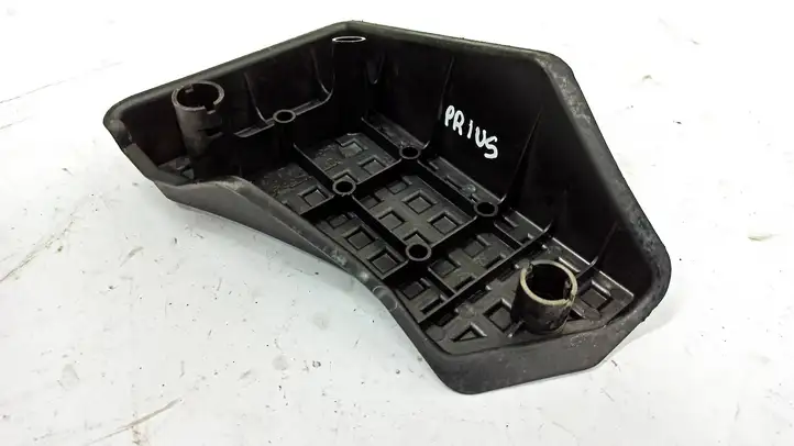 Toyota Prius (XW20) (2003 - 2009) 5819213010 Подставка для ноги — фото 7