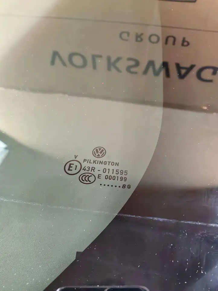 Volkswagen Touran III (2016 - ) 5TA845213 Форточка двери — фото 3
