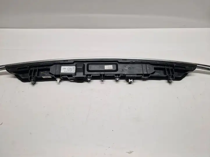 BMW 7 G11 G12 (2015 - 2022) 7357105 Ручка багажника с камерой — фото 6