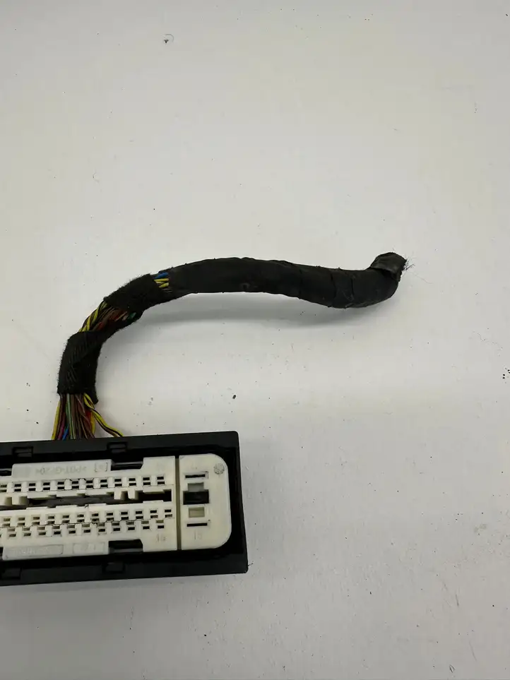 BMW 3 F30 F35 F31 (2012 - 2018) 6931915 Разъем модуля ABS — фото 4