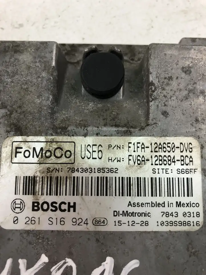 Ford Focus (2015 - 2019) F1FA12A650DVG Блок управления двигателем (ECU) — фото 4