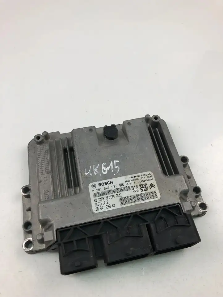 Citroen C5 (2008 - 2017) 9804723880 Блок управления двигателем (ECU) — фото 1