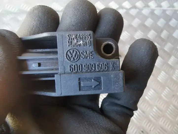 Volkswagen Sharan (2003 - 2010) 6Q0909606K Датчик удара SRS — фото 4