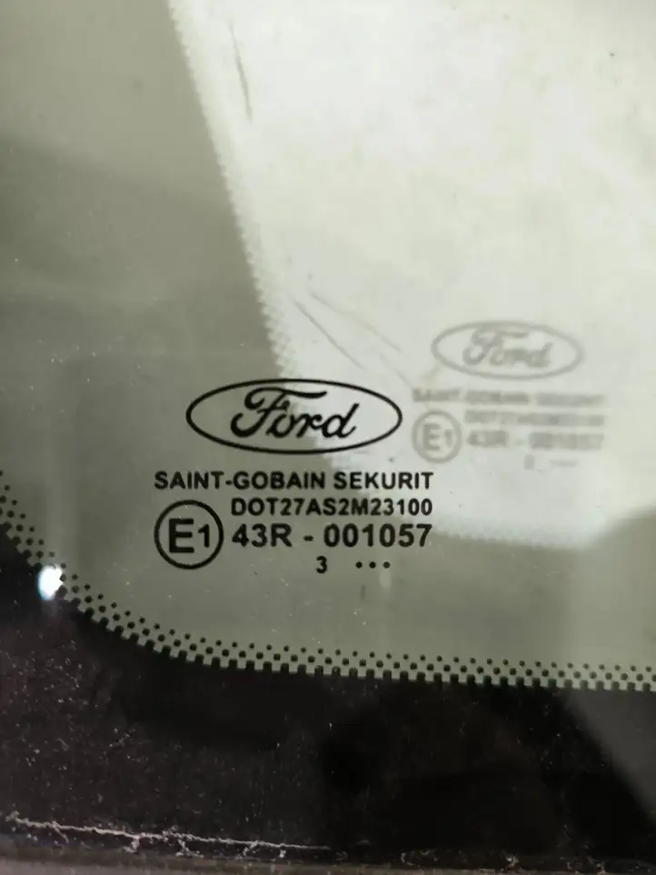 Ford Focus C-MAX (2003 - 2010) 43R001057 Треугольное стекло кузова — фото 3
