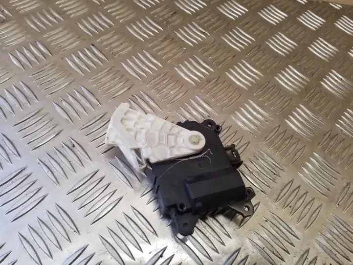Toyota Auris 150 (2006 - 2012) 1138002810PLS Двигатель задвижки потока воздуха — фото 2