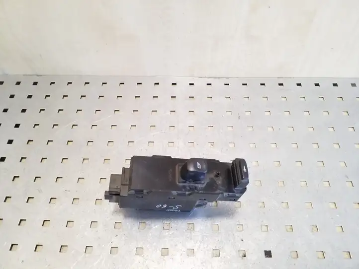 Volvo S60 (2004 - 2010) 30746075 Кнопка стеклоподъемников — фото 1